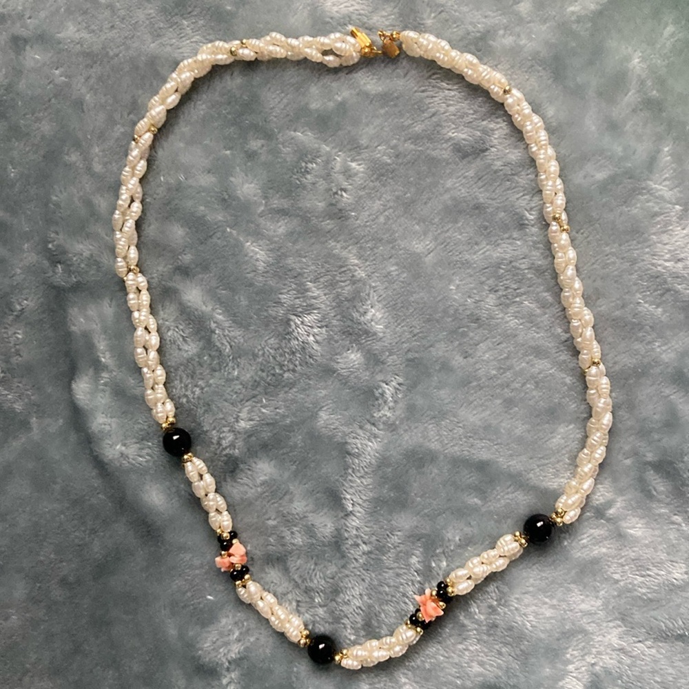 Beaded necklace with matching bracelet